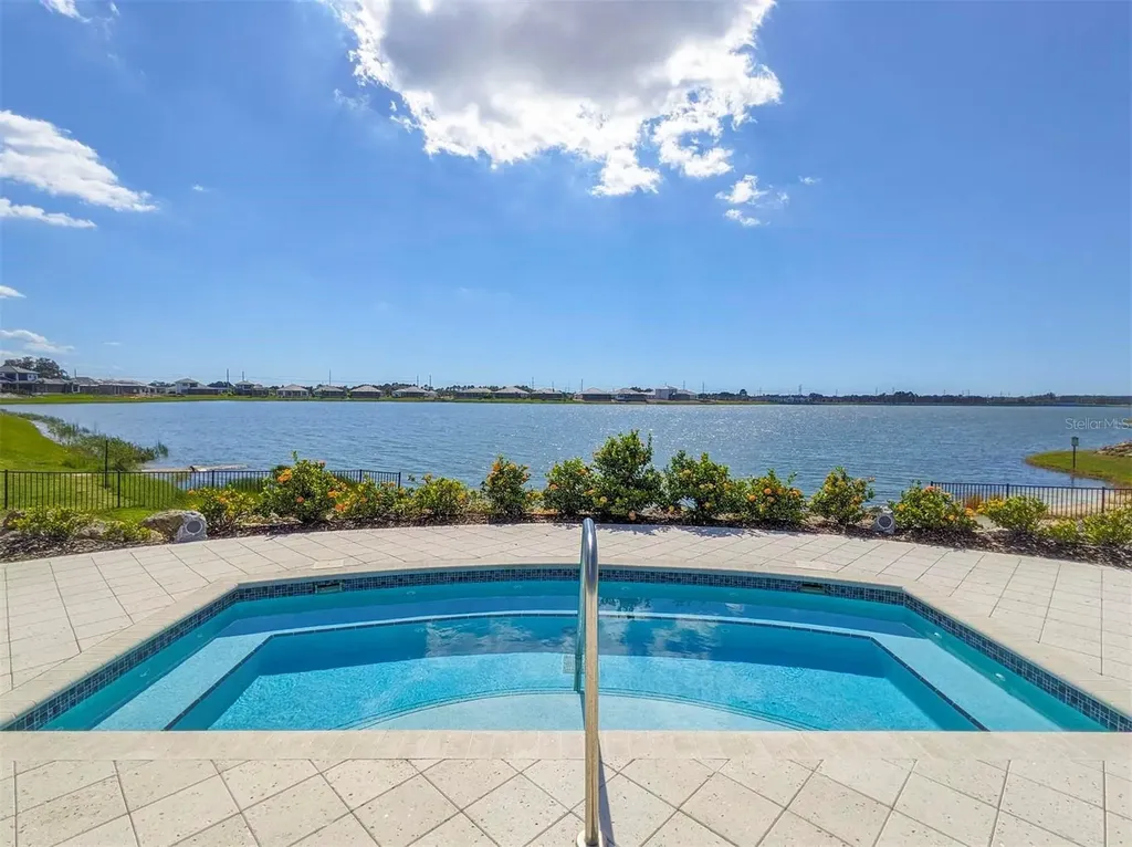 1045 Crosswind Avenue Sarasota FL 34240