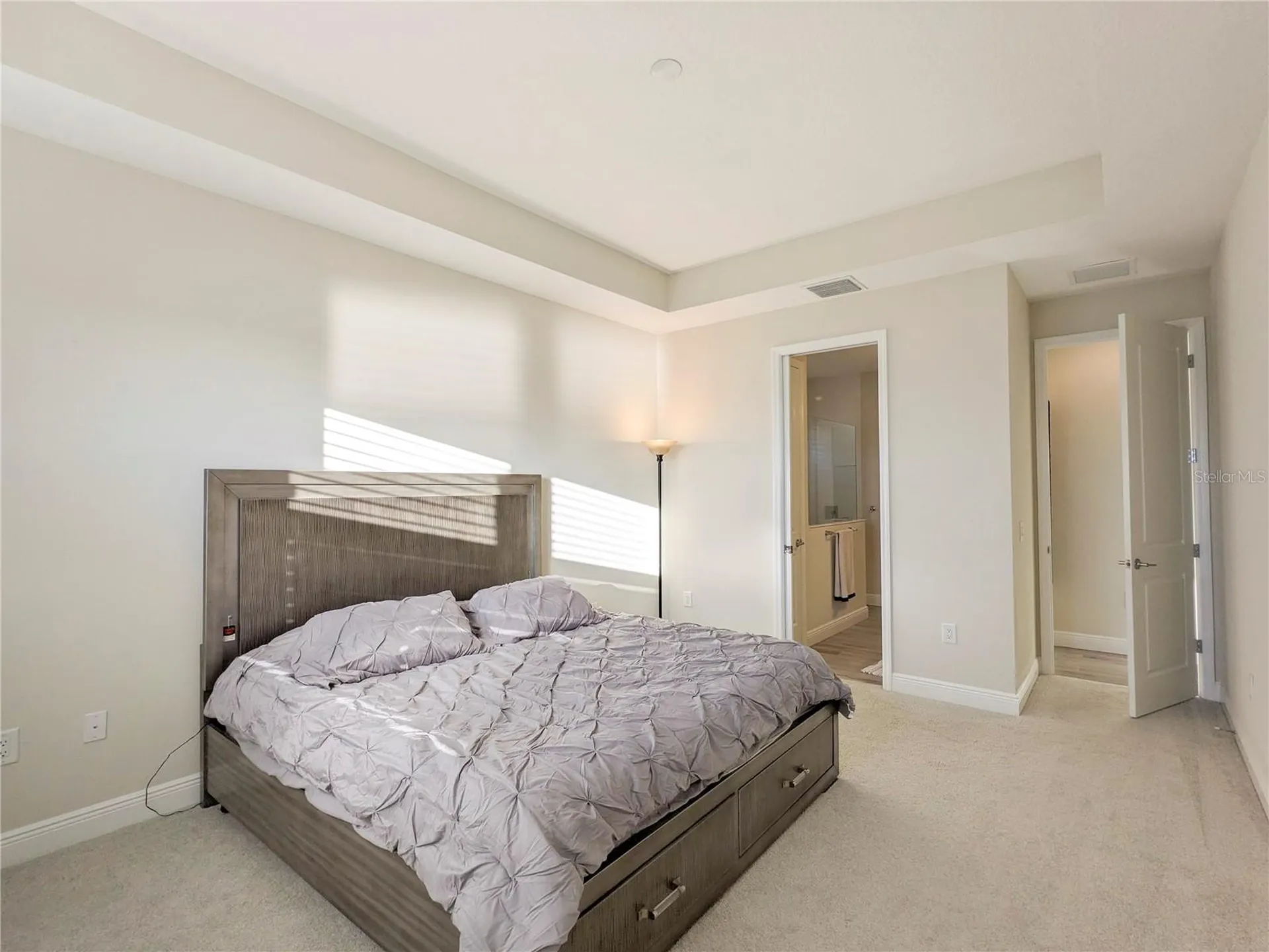 1045 Crosswind Avenue Sarasota FL 34240