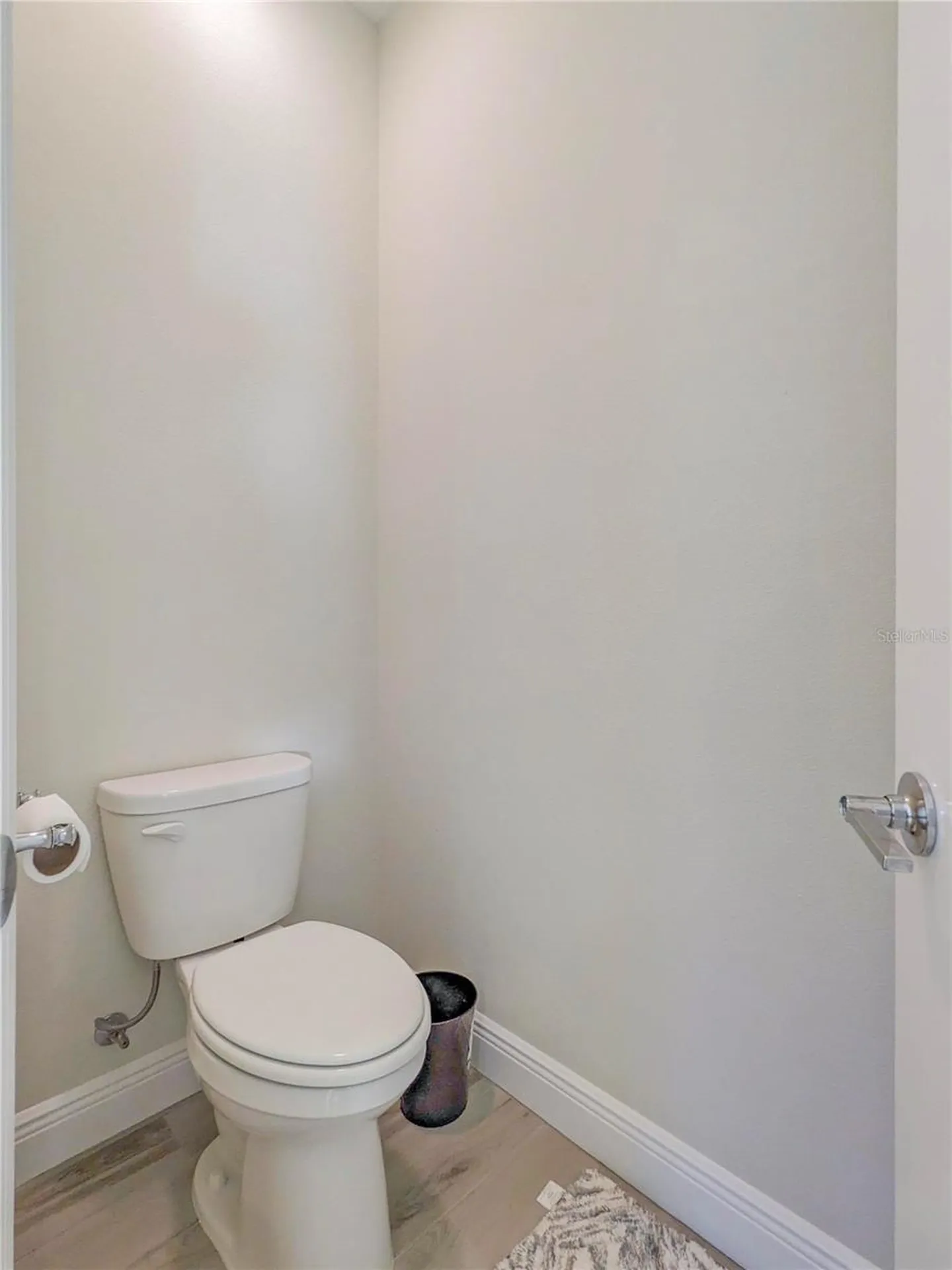 1045 Crosswind Avenue Sarasota FL 34240