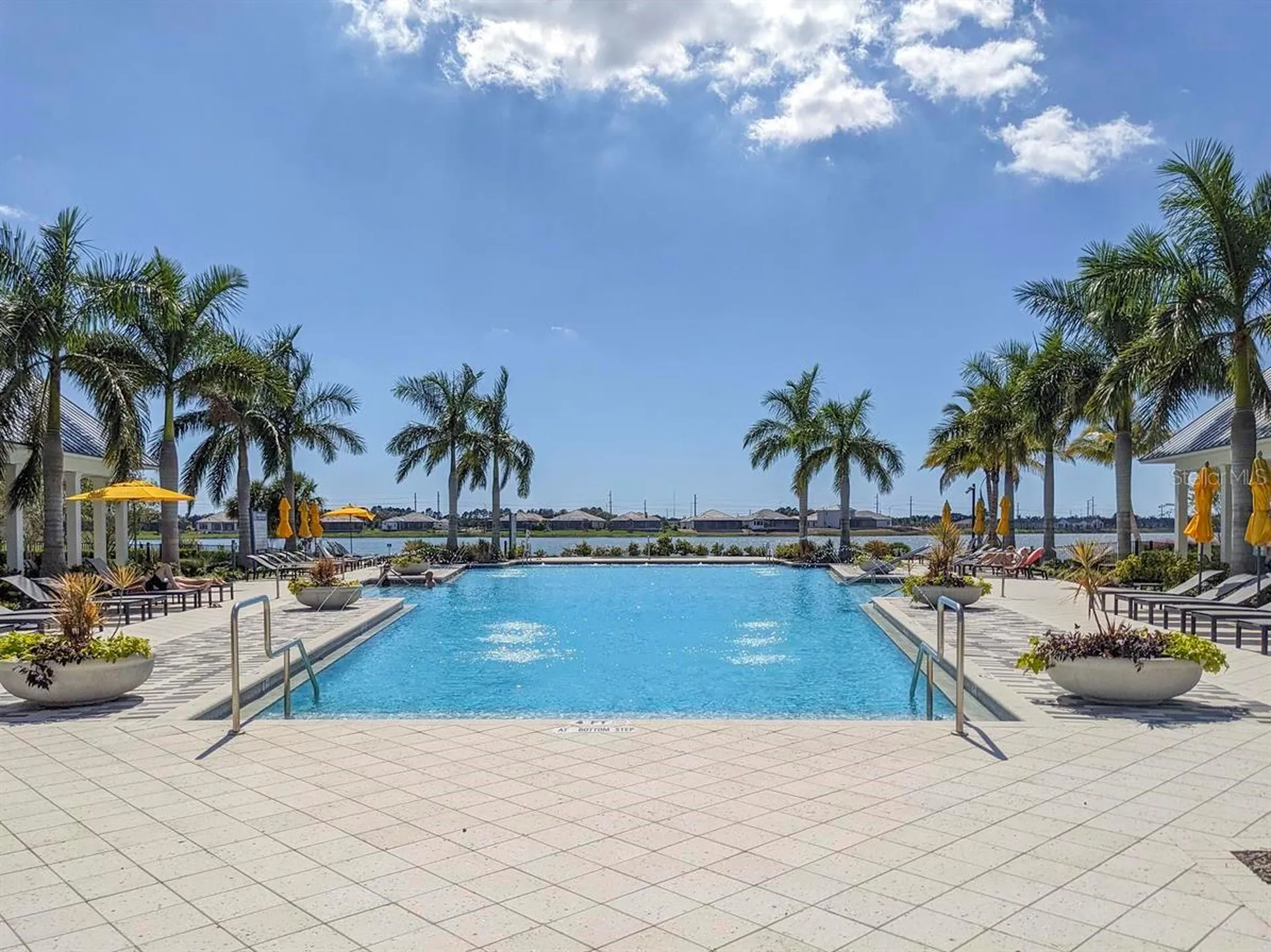 1045 Crosswind Avenue Sarasota FL 34240