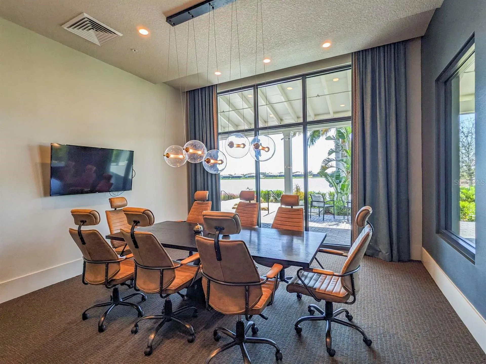 1045 Crosswind Avenue Sarasota FL 34240