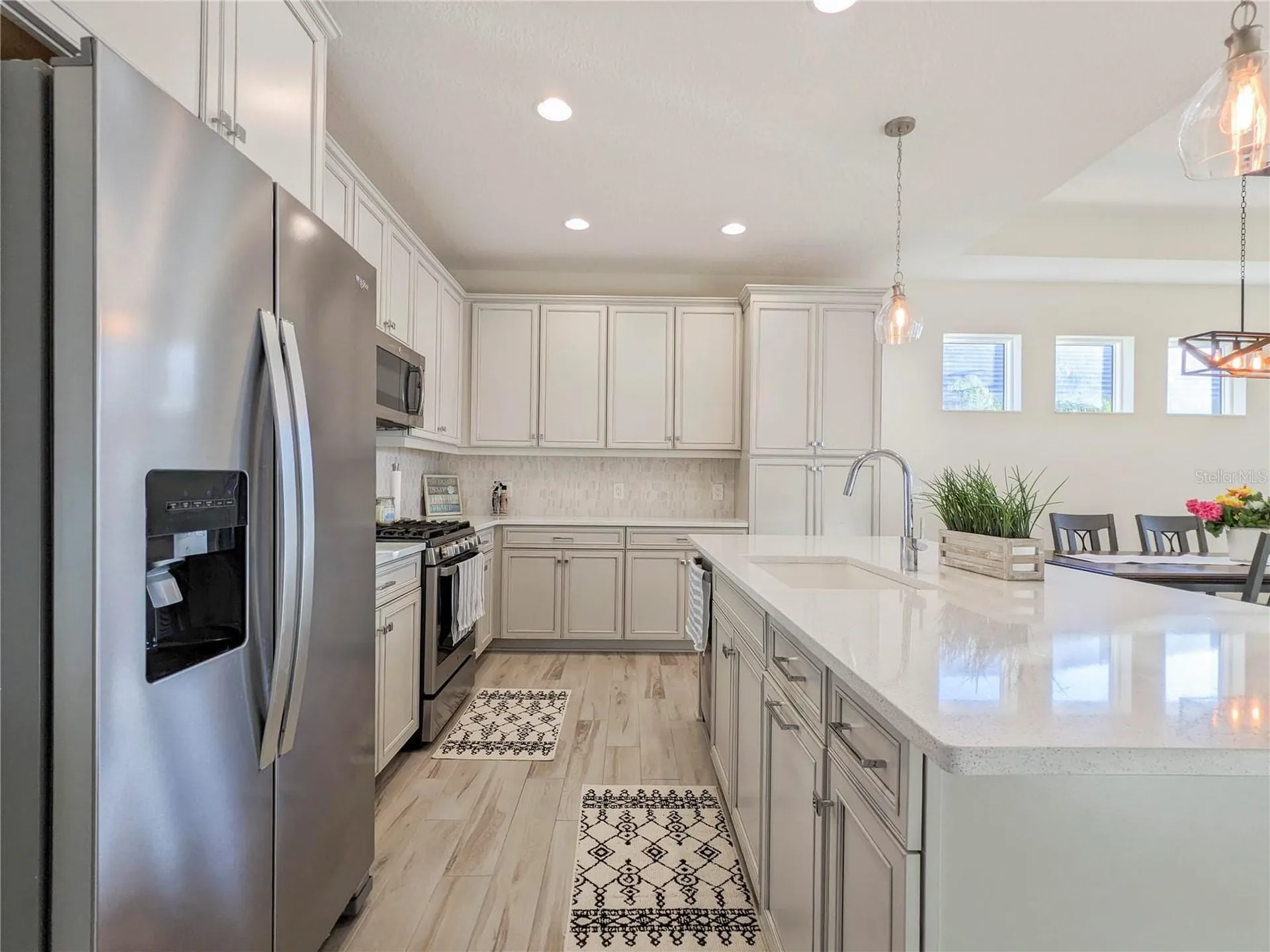 1045 Crosswind Avenue Sarasota FL 34240