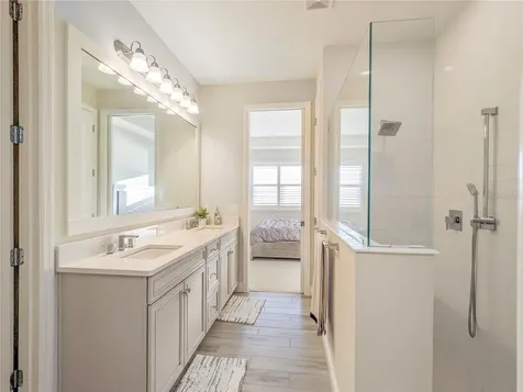 1045 Crosswind Avenue Sarasota FL 34240