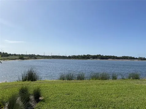 1045 Crosswind Avenue Sarasota FL 34240