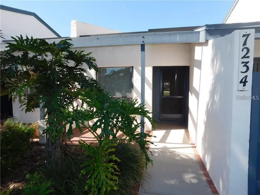 7234 Cloister Drive Sarasota FL 34231