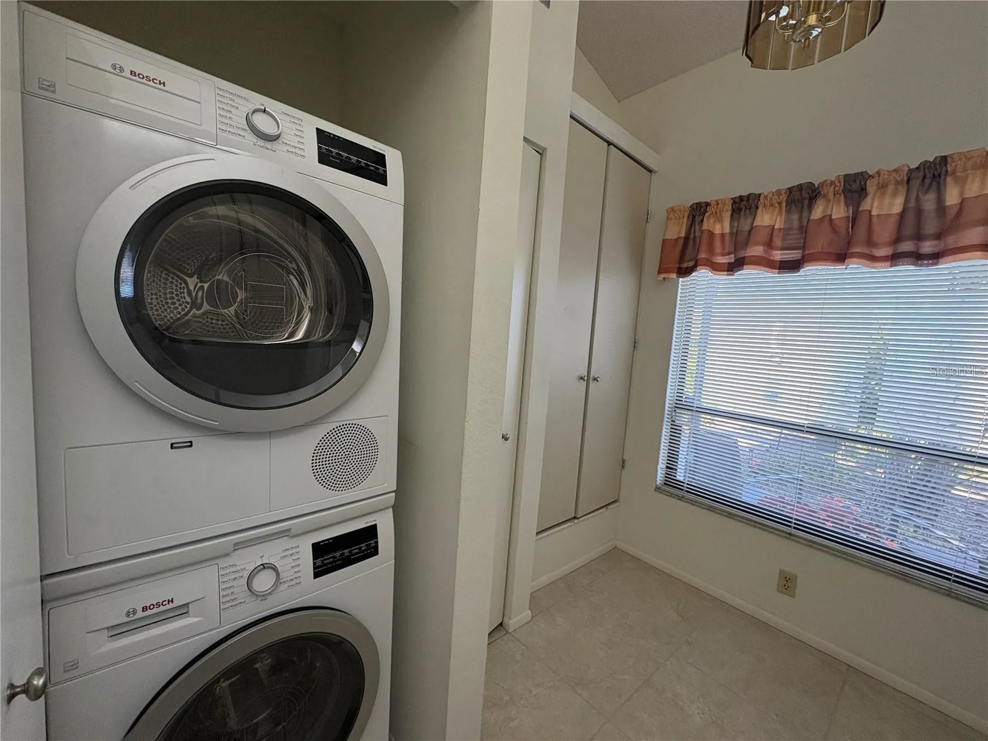 7234 Cloister Drive Sarasota FL 34231