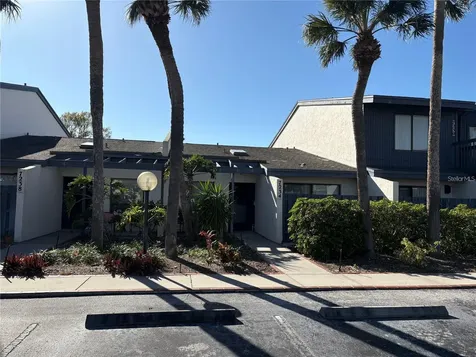 7234 Cloister Drive Sarasota FL 34231