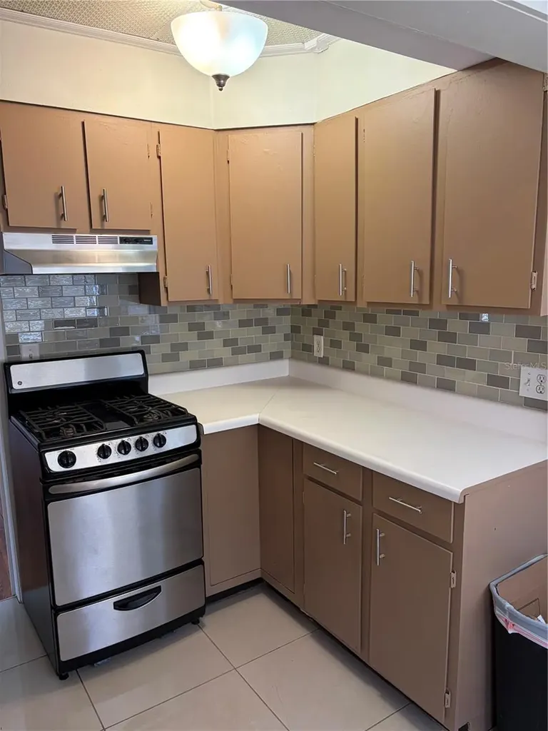3844 Burlington Avenue N St Petersburg FL 33713