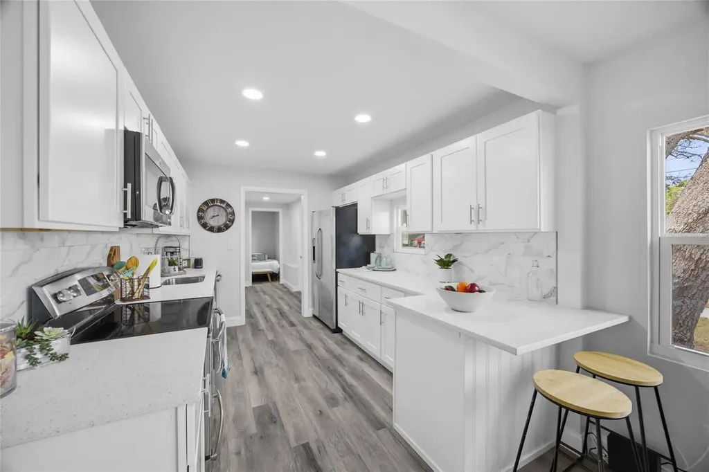 1149 Woodlawn Street Clearwater FL 33756