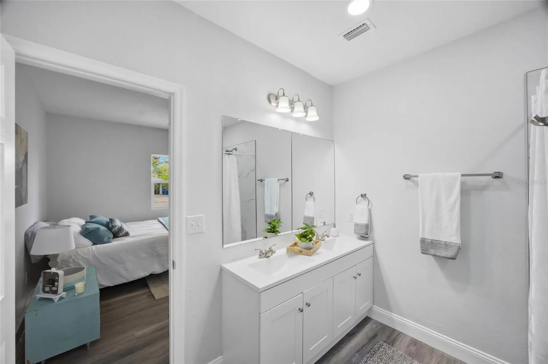 1149 Woodlawn Street Clearwater FL 33756
