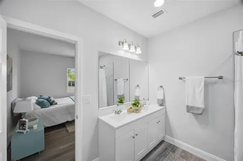 1149 Woodlawn Street Clearwater FL 33756