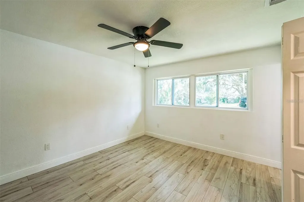 4212 Harry Drive Fruitland Park FL 34731