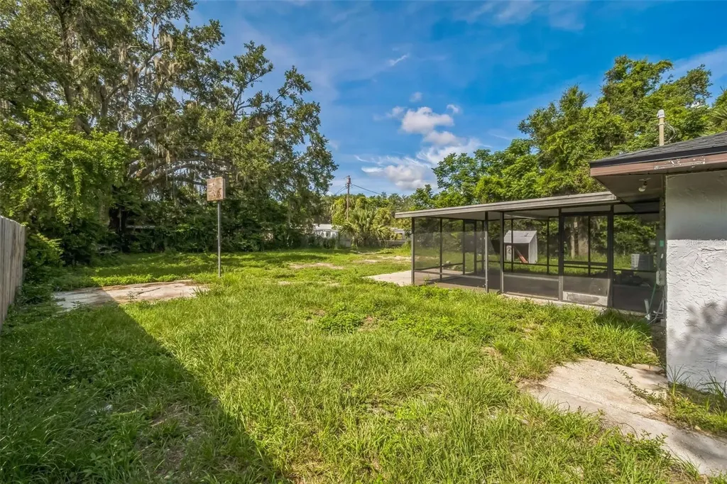 4212 Harry Drive Fruitland Park FL 34731
