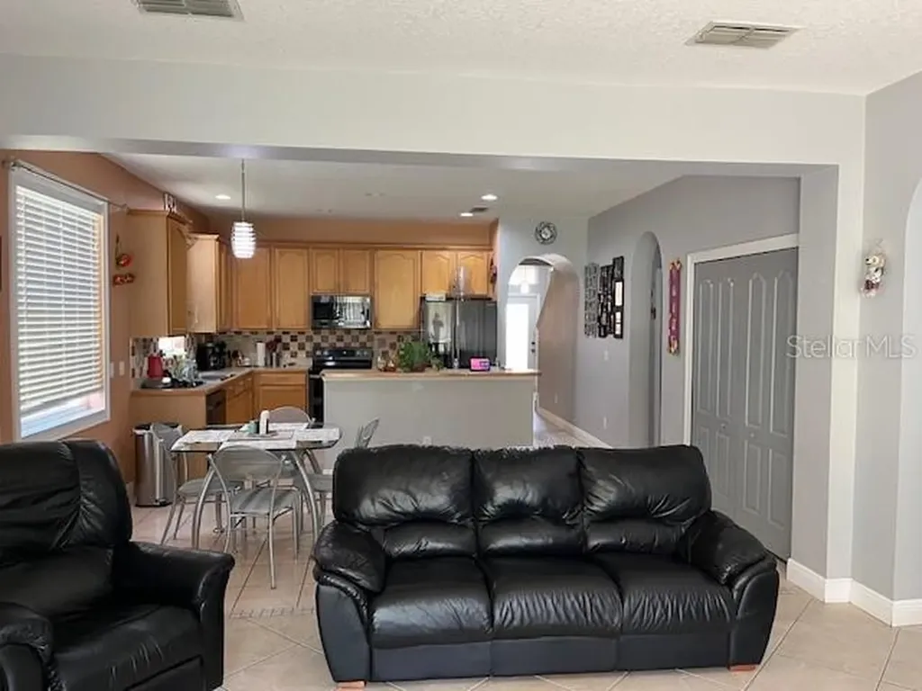 9721 Old Patina Way Orlando FL 32832