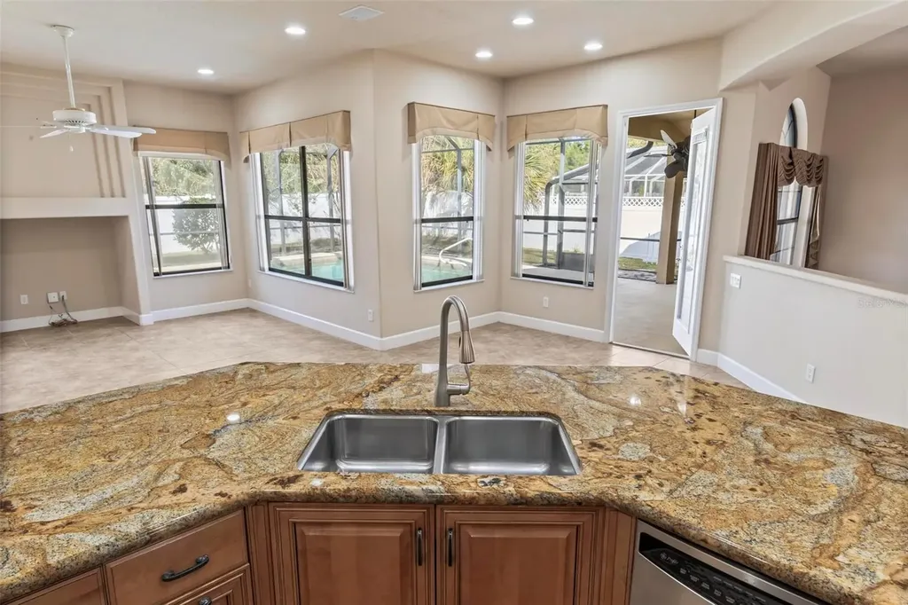 88 Covington Lane Palm Coast FL 32137