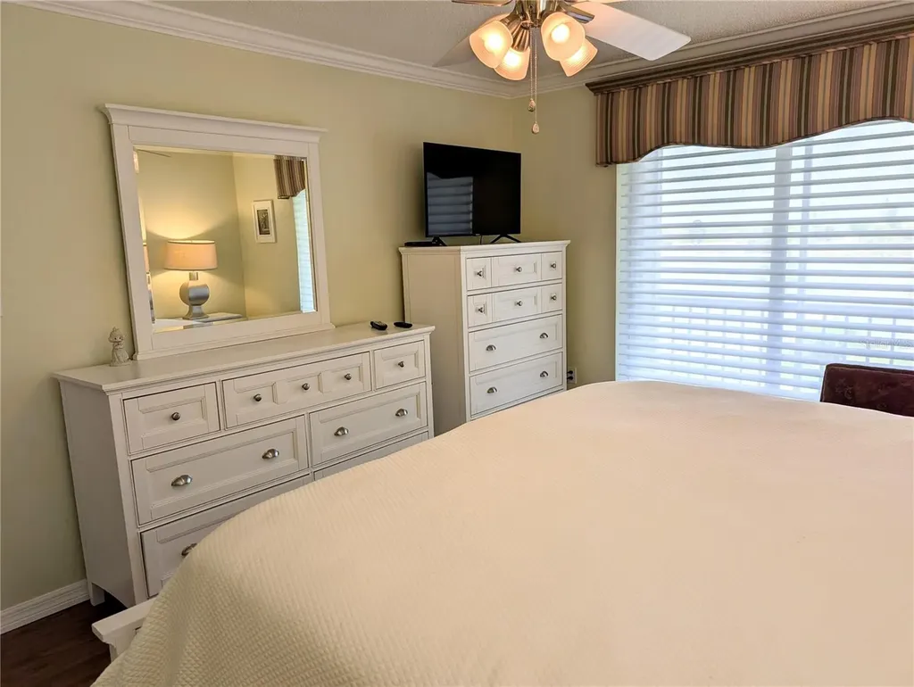 3807 Lake Bayshore Drive Bradenton FL 34205