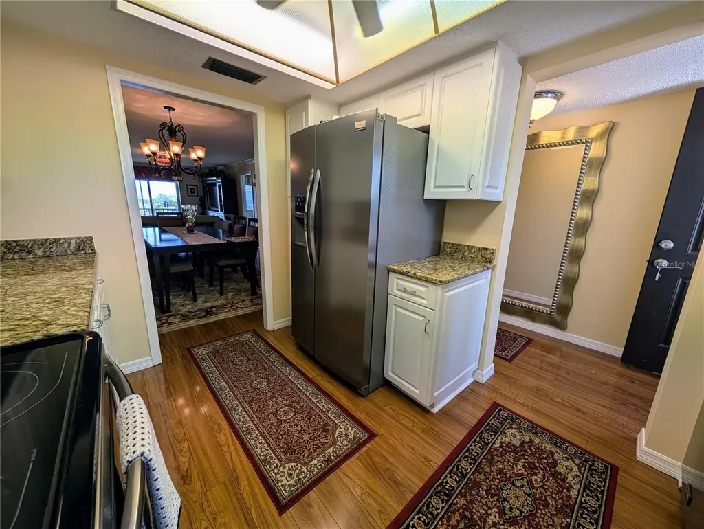 3807 Lake Bayshore Drive Bradenton FL 34205