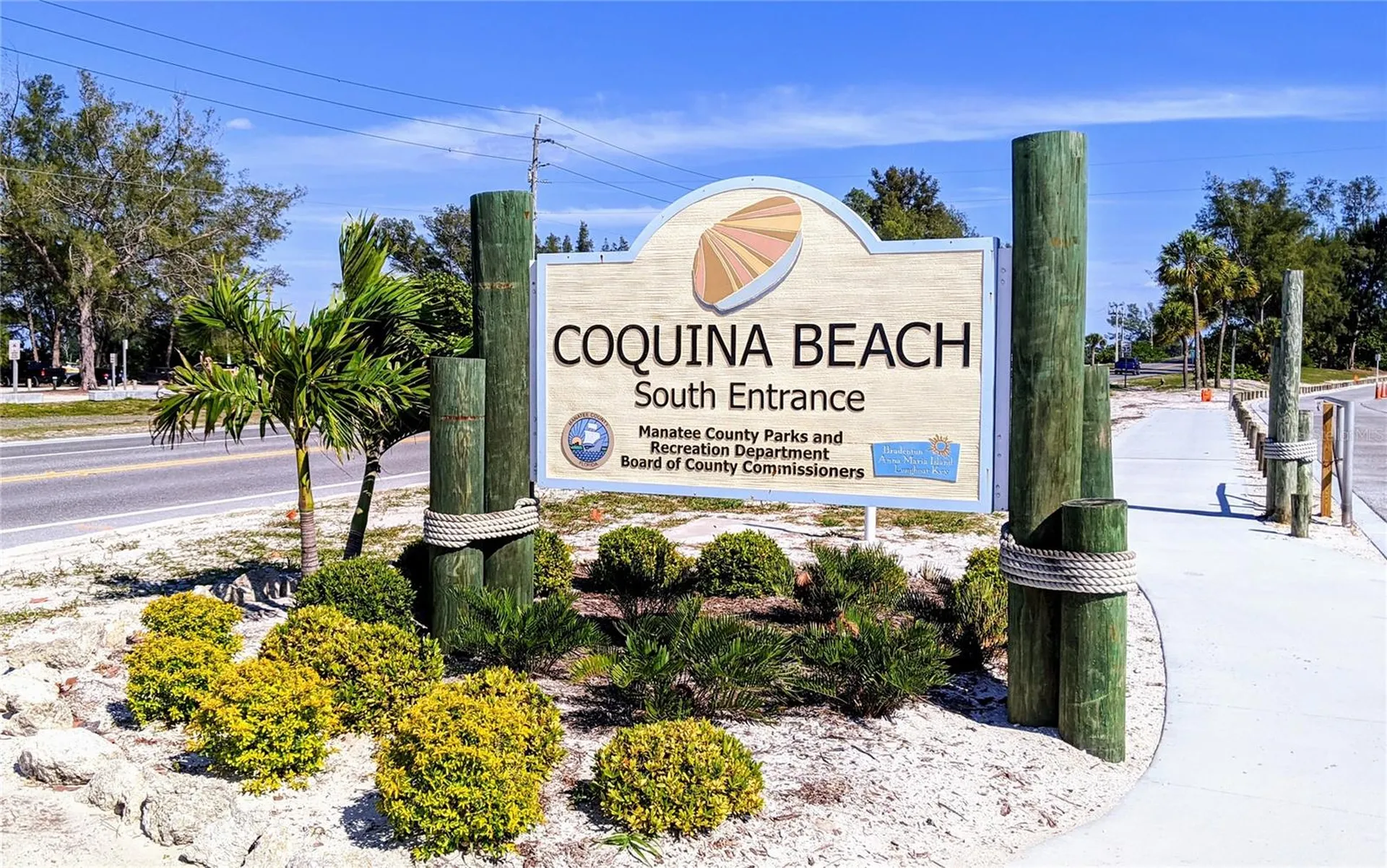 3807 Lake Bayshore Drive Bradenton FL 34205