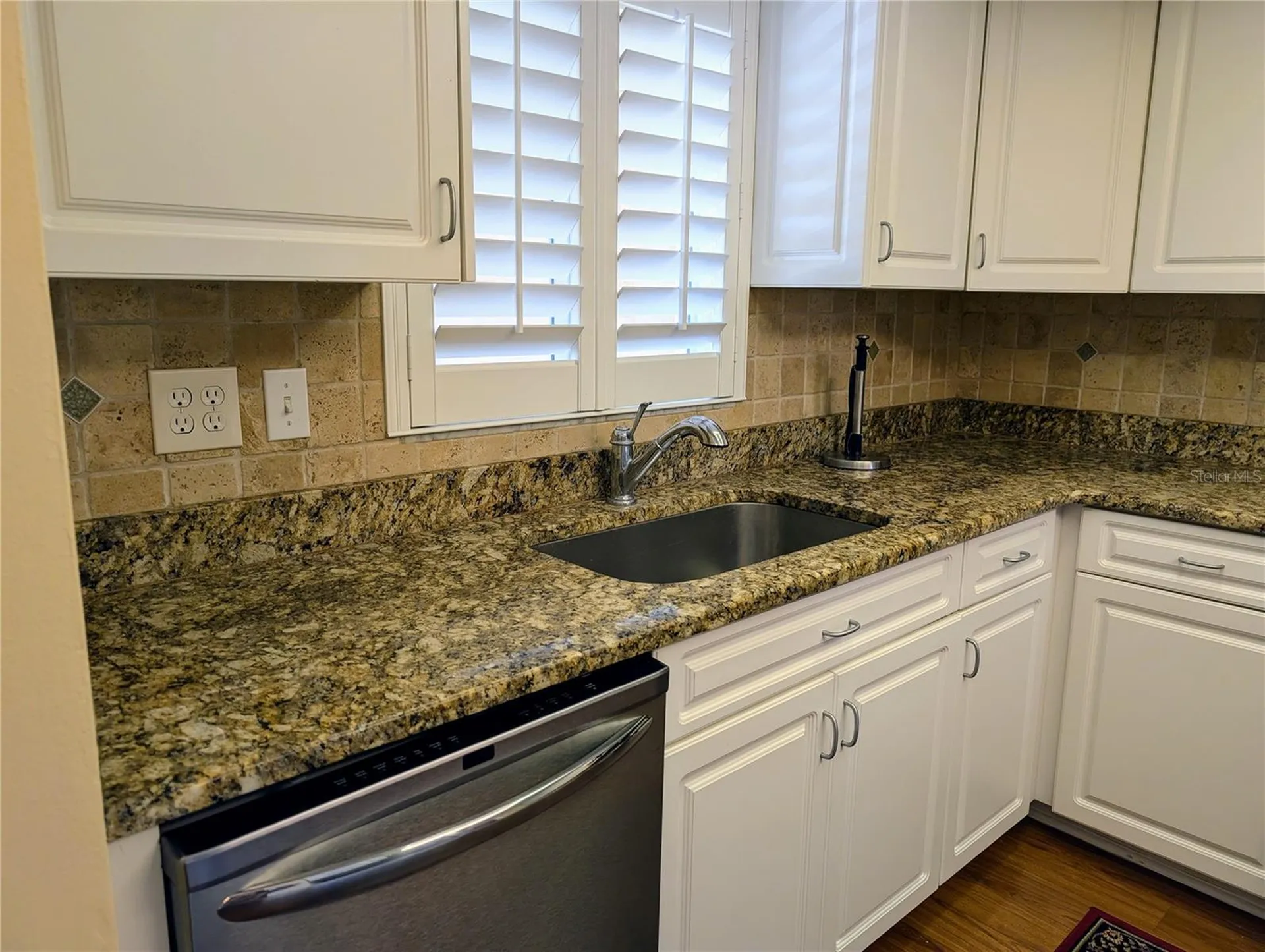 3807 Lake Bayshore Drive Bradenton FL 34205