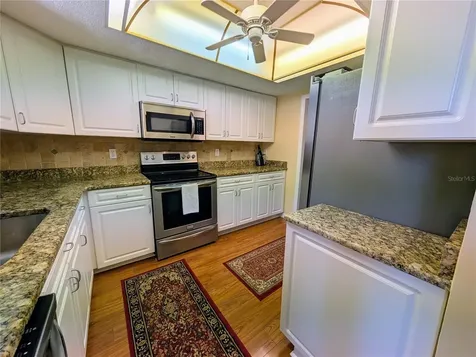 3807 Lake Bayshore Drive Bradenton FL 34205