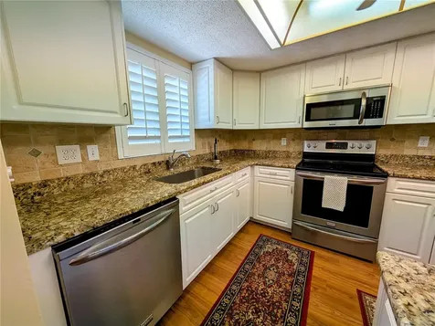 3807 Lake Bayshore Drive Bradenton FL 34205