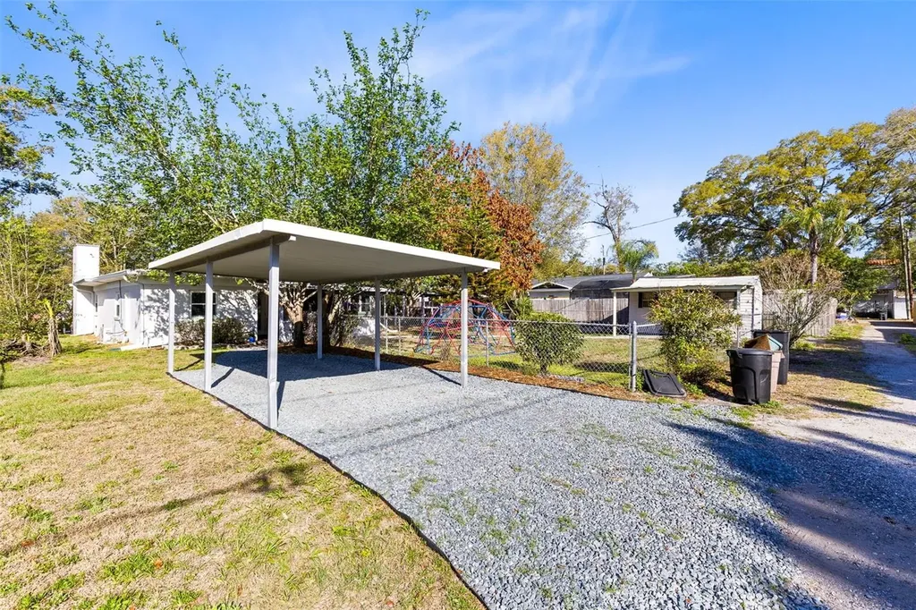 2013 S Holly Avenue Sanford FL 32771