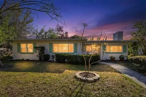 2013 S Holly Avenue Sanford FL 32771