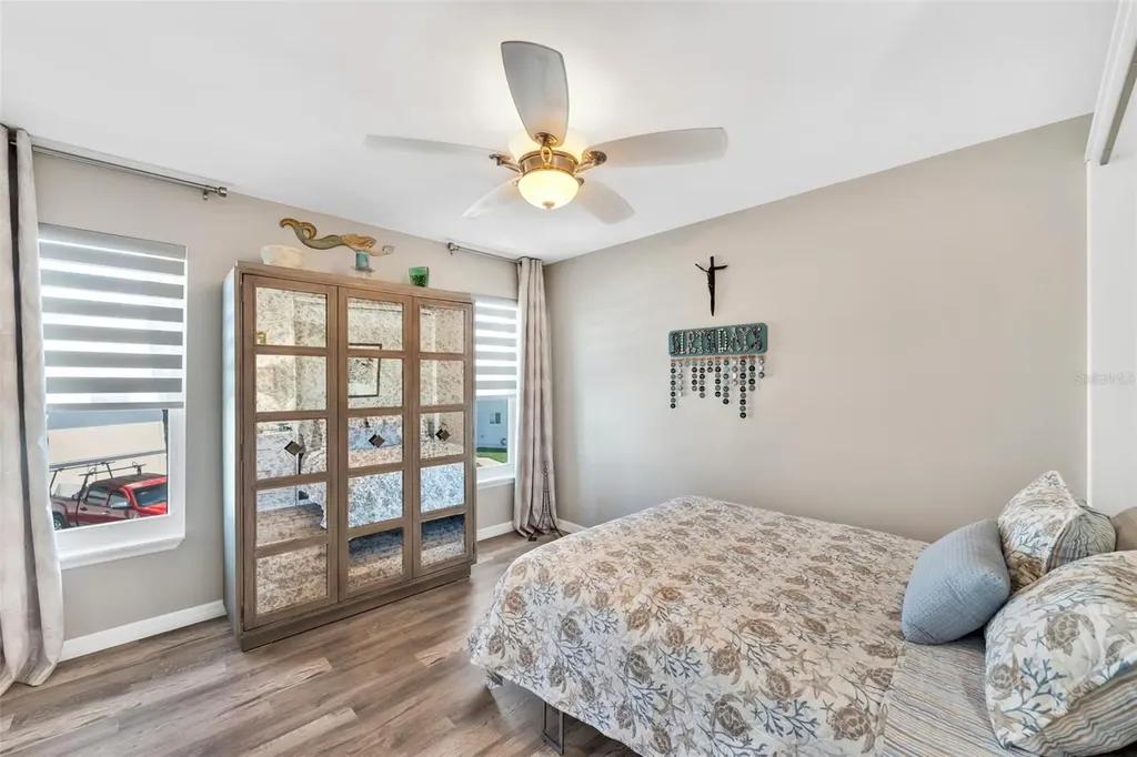 5400 Gulf Drive Holmes Beach FL 34217