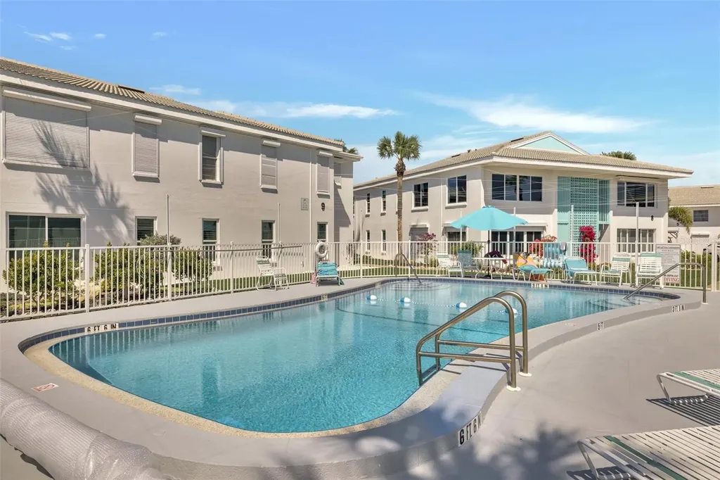 5400 Gulf Drive Holmes Beach FL 34217