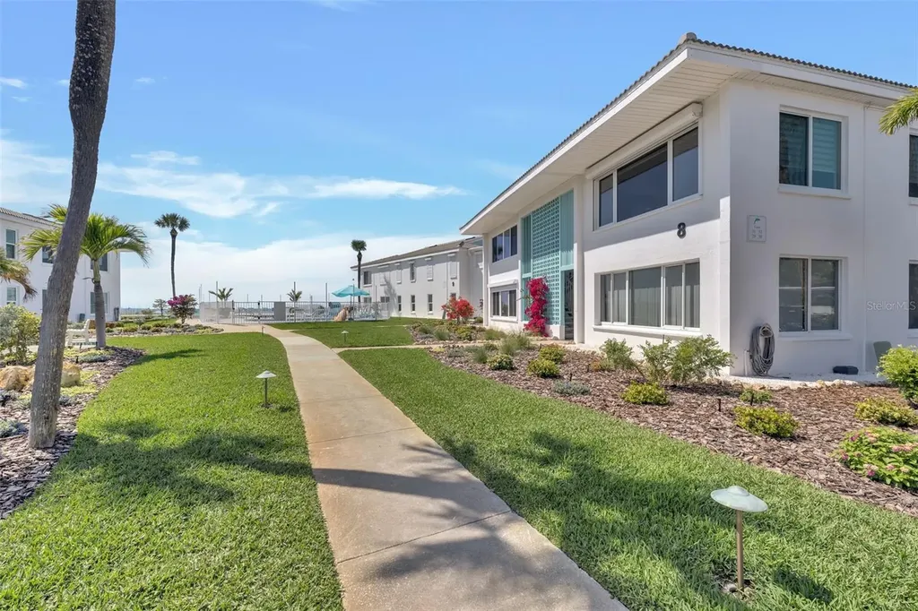 5400 Gulf Drive Holmes Beach FL 34217