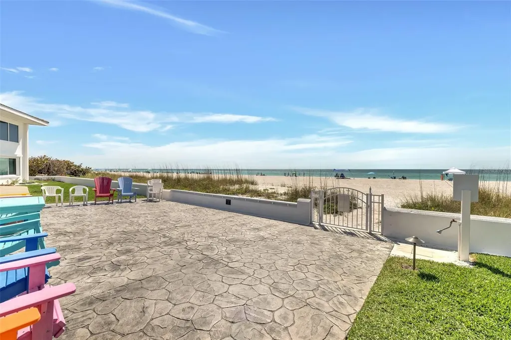 5400 Gulf Drive Holmes Beach FL 34217