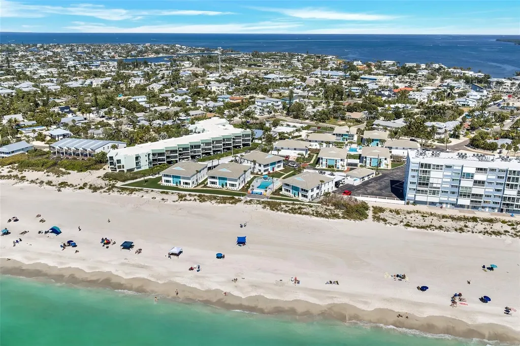 5400 Gulf Drive Holmes Beach FL 34217