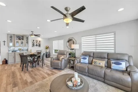 5400 Gulf Drive Holmes Beach FL 34217