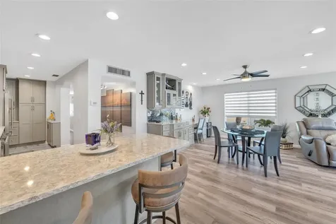 5400 Gulf Drive Holmes Beach FL 34217