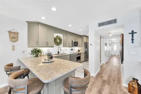 5400 Gulf Drive Holmes Beach FL 34217