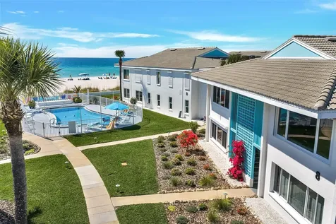 5400 Gulf Drive Holmes Beach FL 34217