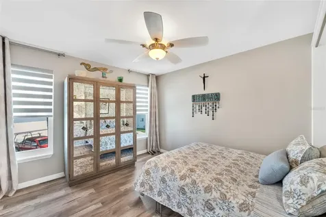 5400 Gulf Drive Holmes Beach FL 34217