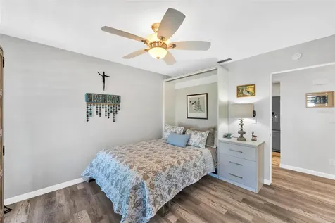 5400 Gulf Drive Holmes Beach FL 34217