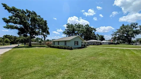 624 N Lanier Avenue Fort Meade FL 33841