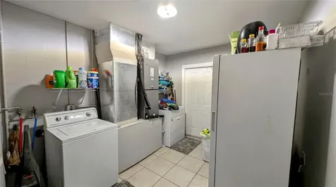 624 N Lanier Avenue Fort Meade FL 33841