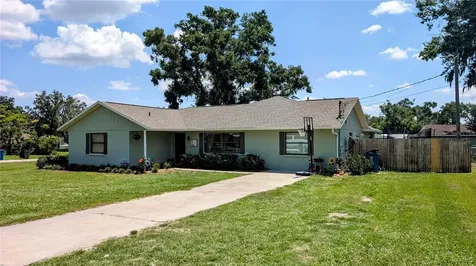 624 N Lanier Avenue Fort Meade FL 33841