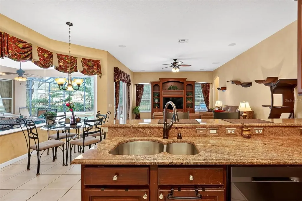 4385 Sea Rock Court Apopka FL 32712