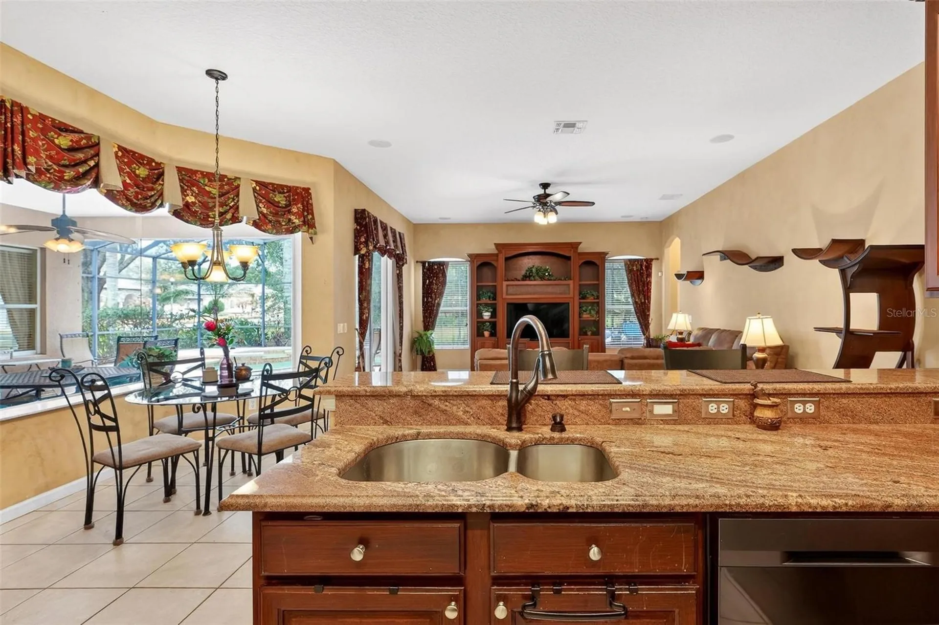 4385 Sea Rock Court Apopka FL 32712