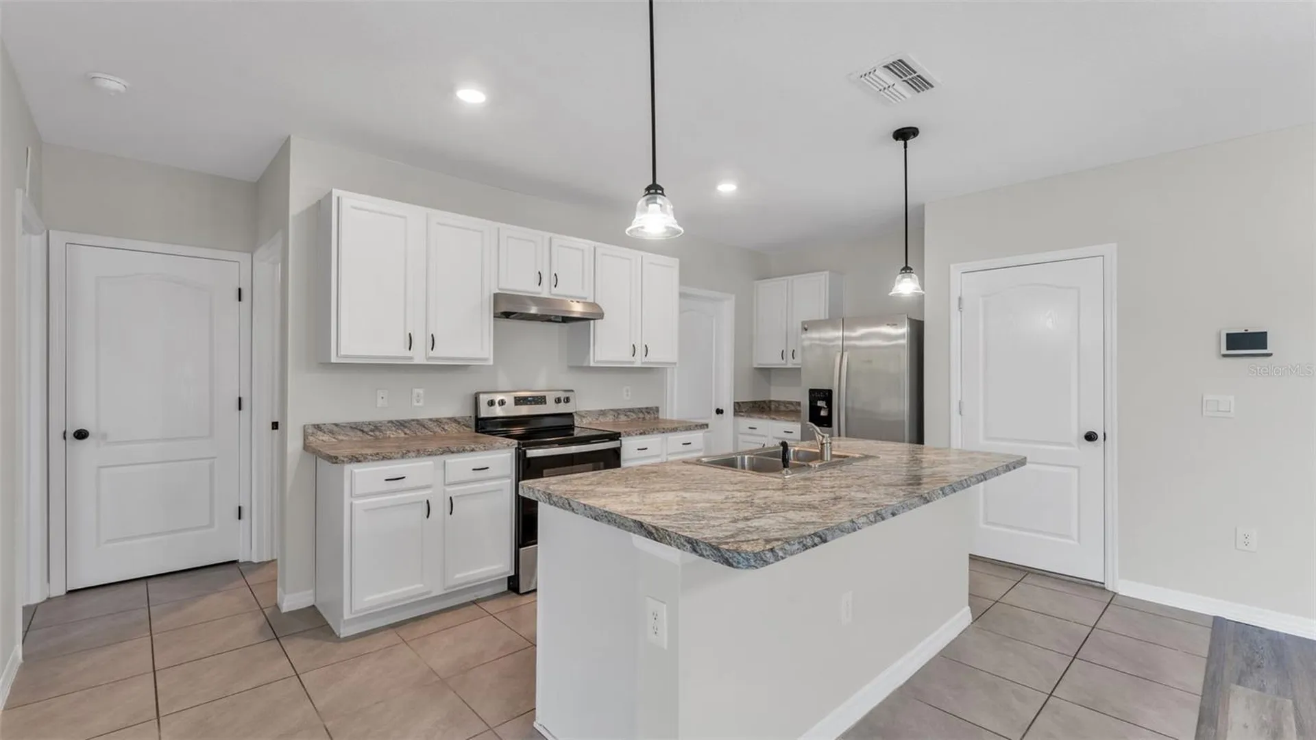 225 Gina Lane Davenport FL 33837