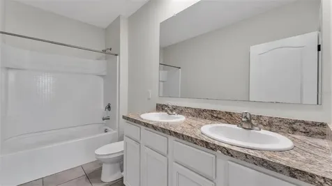 225 Gina Lane Davenport FL 33837