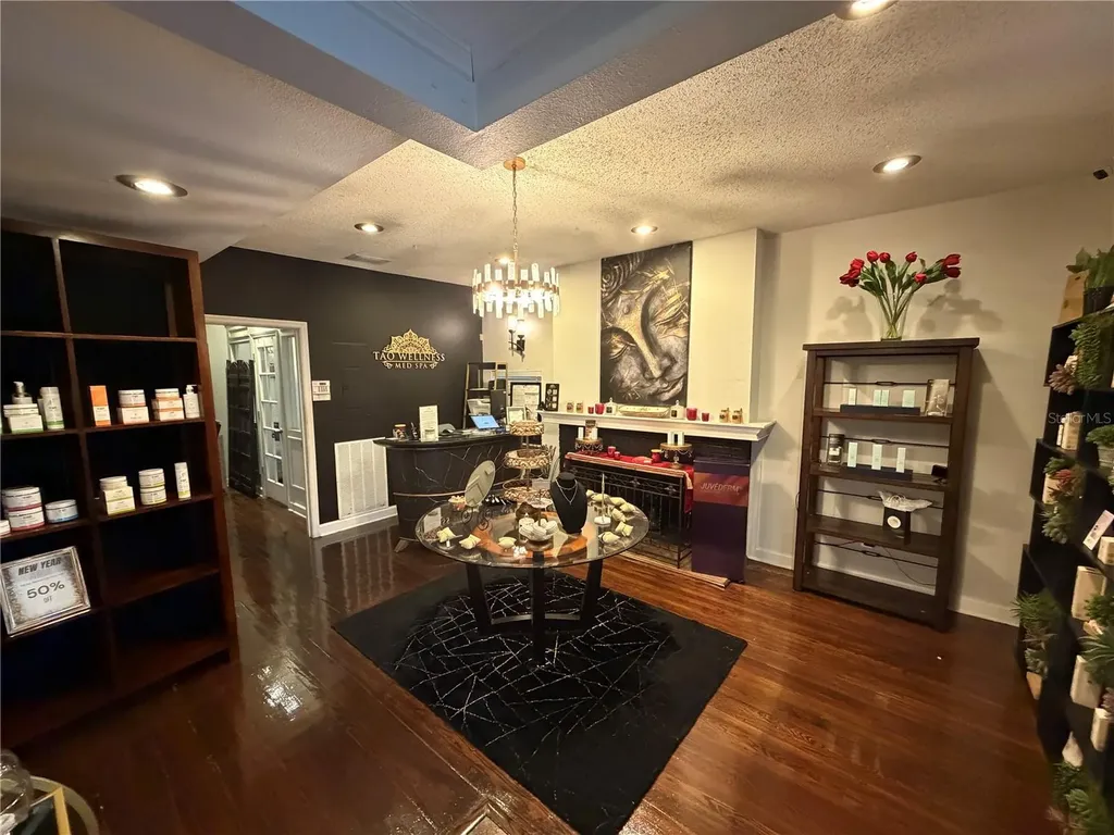 2001 W Kennedy Boulevard Tampa FL 33606