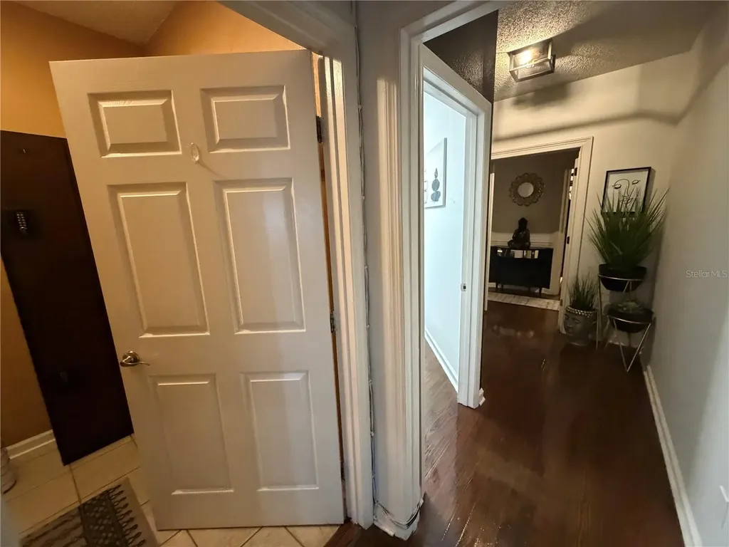 2001 W Kennedy Boulevard Tampa FL 33606