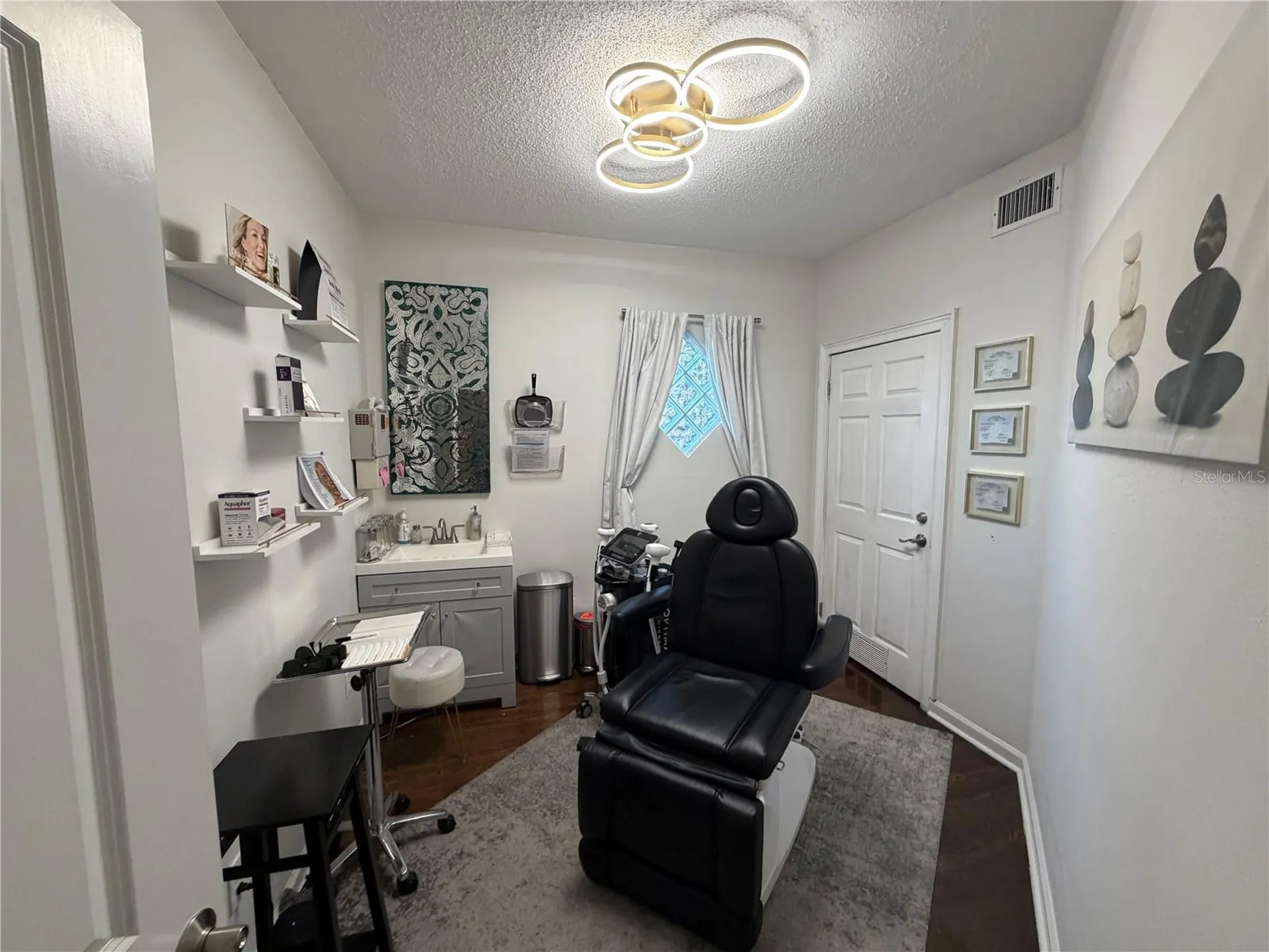 2001 W Kennedy Boulevard Tampa FL 33606