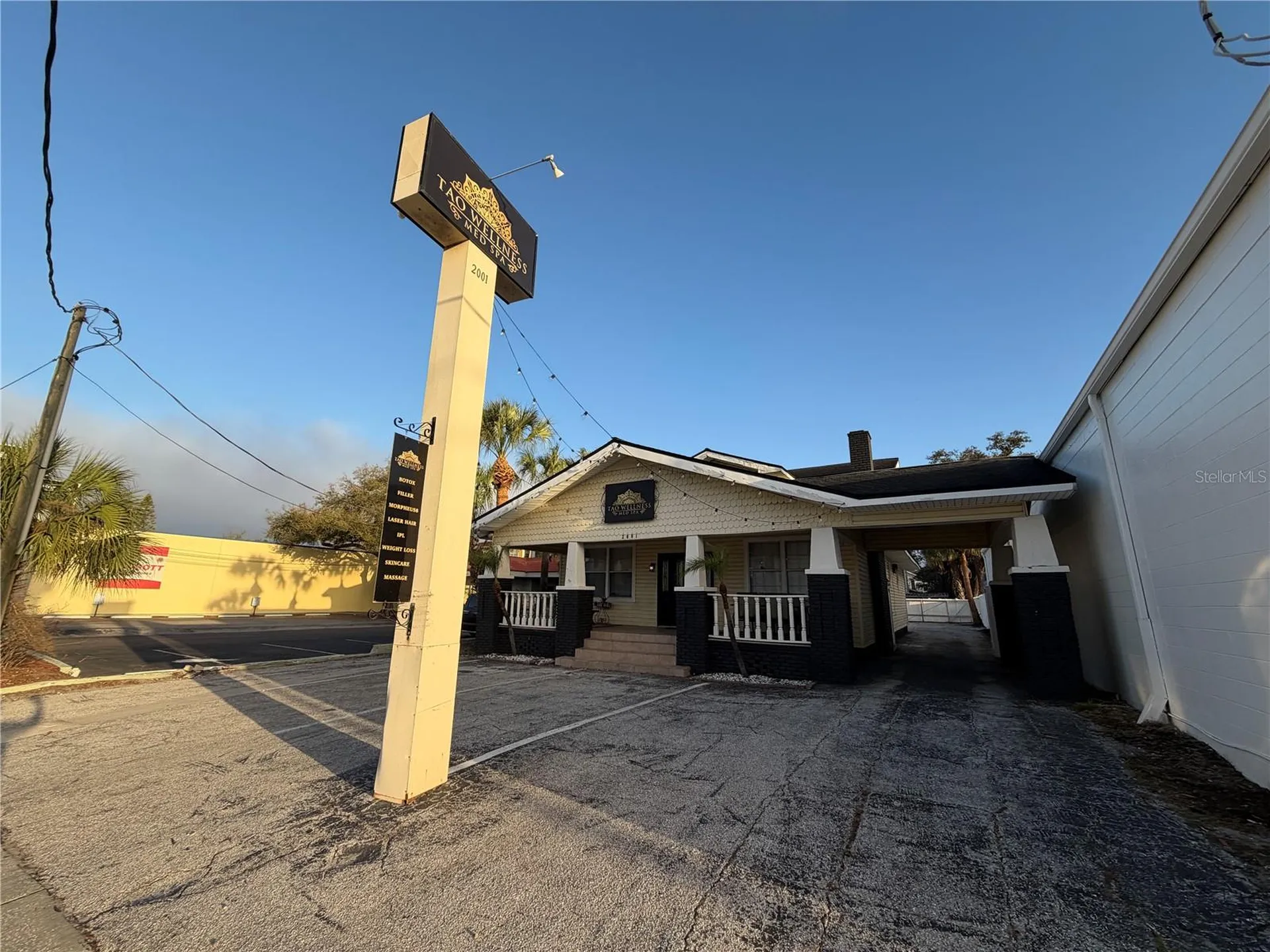 2001 W Kennedy Boulevard Tampa FL 33606