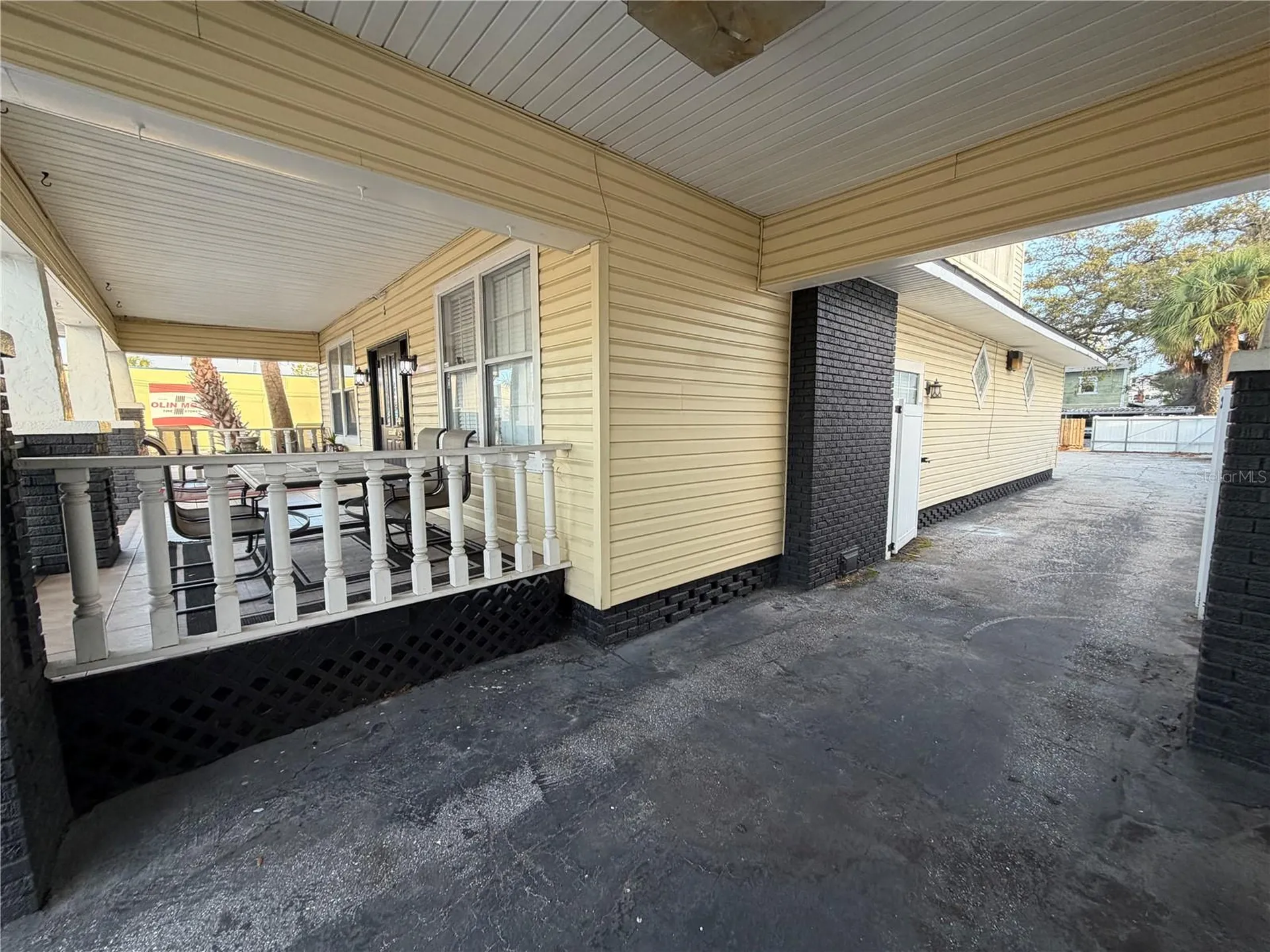 2001 W Kennedy Boulevard Tampa FL 33606